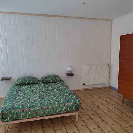 Maison Pour 6 Personnes Lassicourt 外观 照片